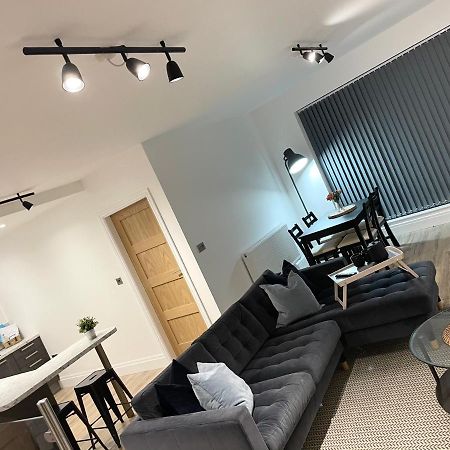 Highford Court Apartment Poulton-le-Fylde Bagian luar foto